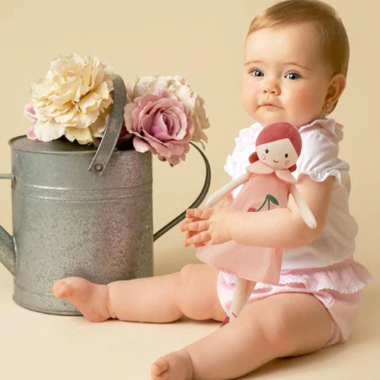 doudou bébé fille pour l'éveil tactile