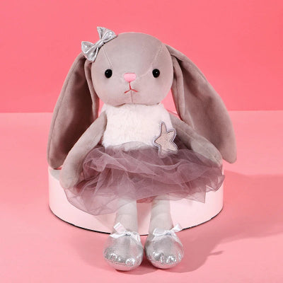 doudou bébé fille de couleur grise