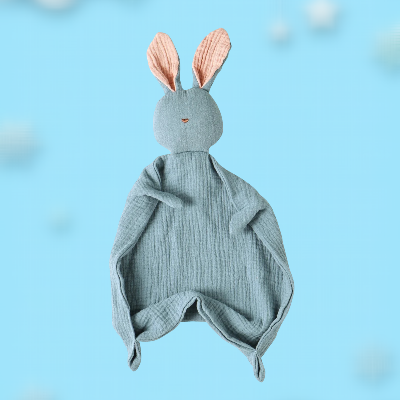 Le design de doudou lapin est atemporel et est parfait de la naissance à 6 ans et plus