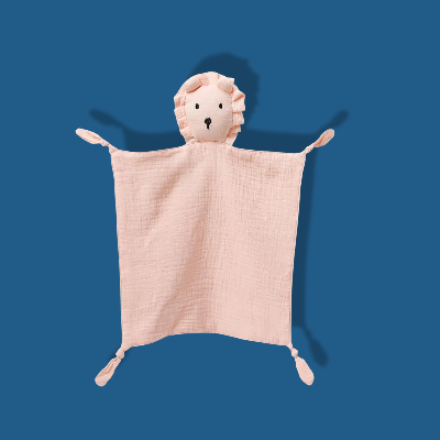 doudou lion plat de couleur rose