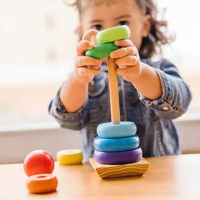 Stimulation de la cordination oeil-mains dans l'assemblage du Jouet bébé Bois