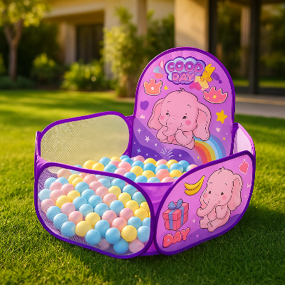 Piscine a balle bebe radieuse et parfait pour observer le couchédu soleil au calme avec bébé