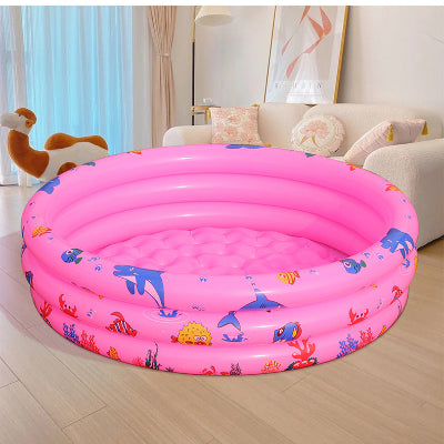 Tapis bebe pour l'éveil au milieu du séjours chaleureux
