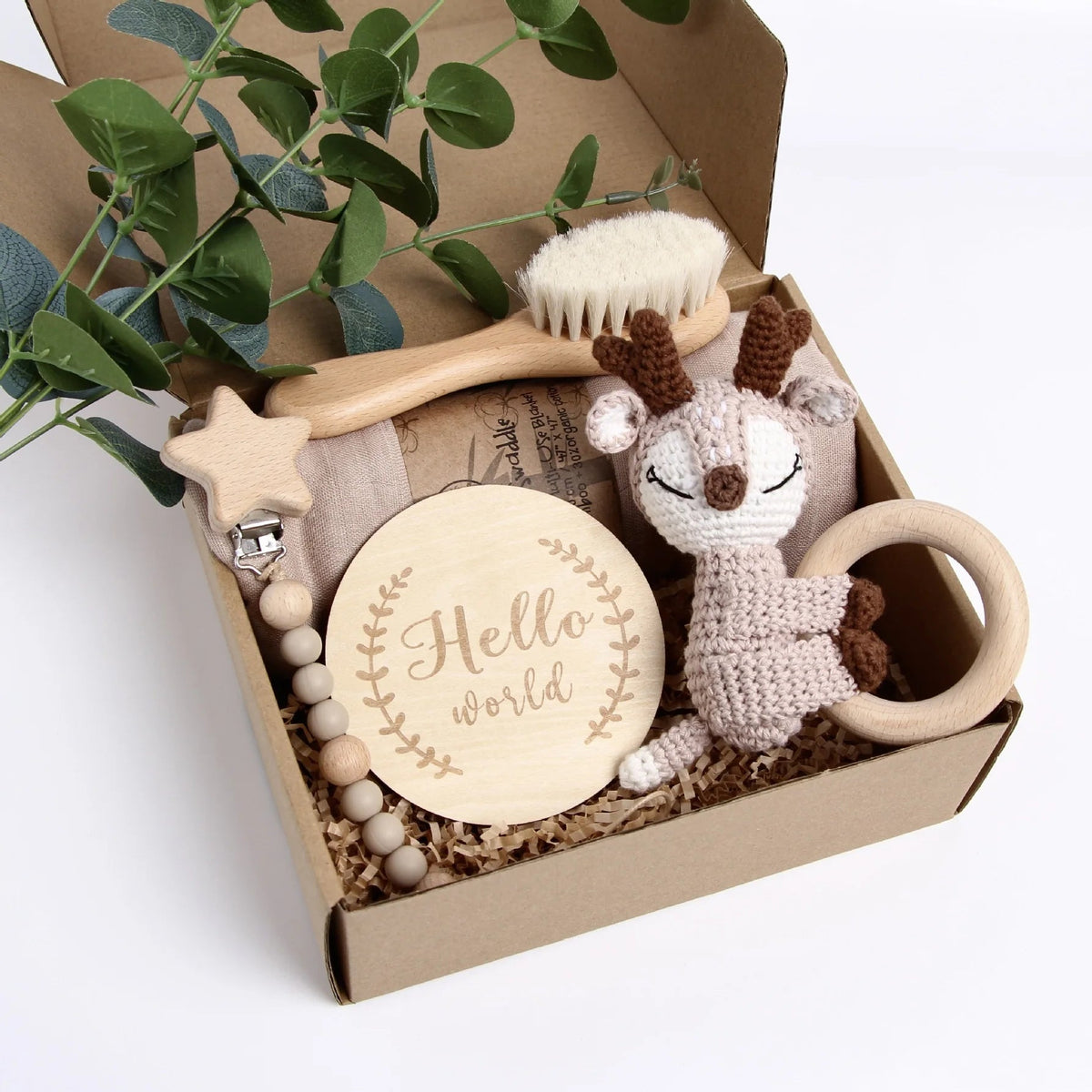 Hochet petit cerf dans coffret naissance 