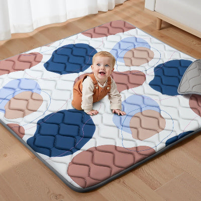 Un tapis bebe épais avec un design d'art moderne pour captiver au premier regard