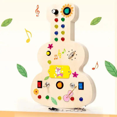 Tableau Montessori - BusyBoardCircuit™ - Guitare avec des stickers et formes divers