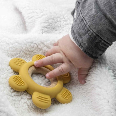 Anneau de dentition à saisir pour stimuler la motricité