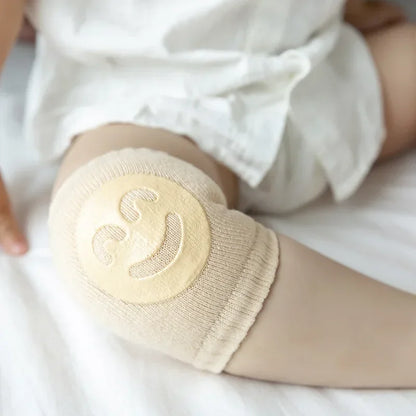Genouillère bebe pour les genoux au sol le plus possible