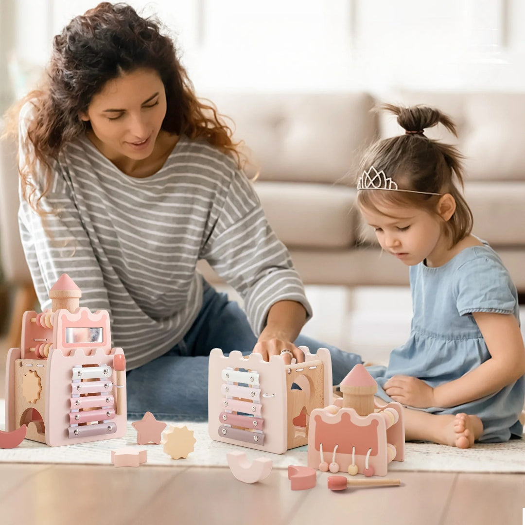 Guider pas par pas sur son jouet bebe bois par maman
