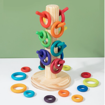 Jouet pour bébé en bois couleurs et structures multiples 