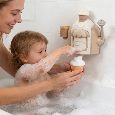 Jouet baignoire bebe glace dans le bain