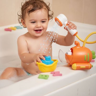 Jouet baignoire pour bebe bain en moment de plaisir