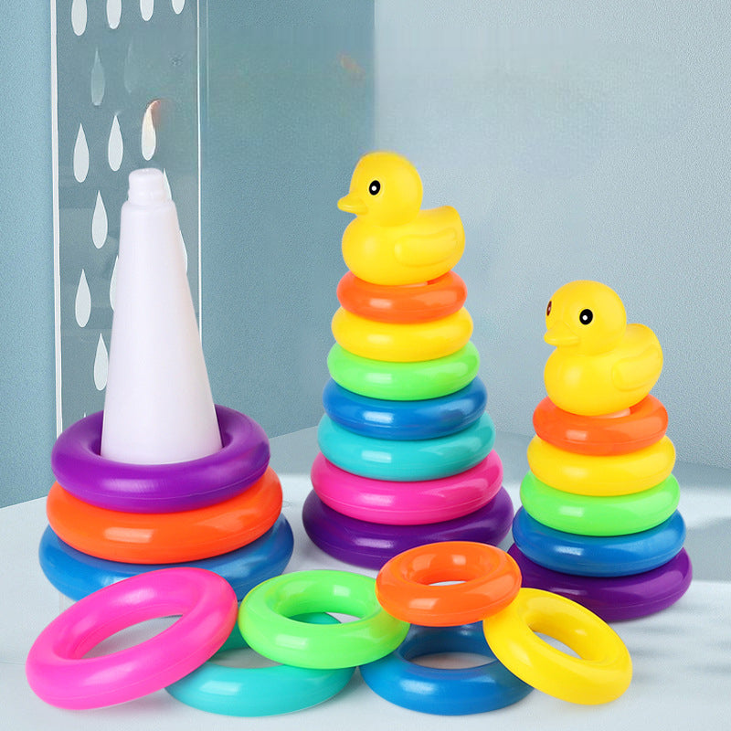 Jouet bebe petits cercles à empiler avec petit canard en plastique