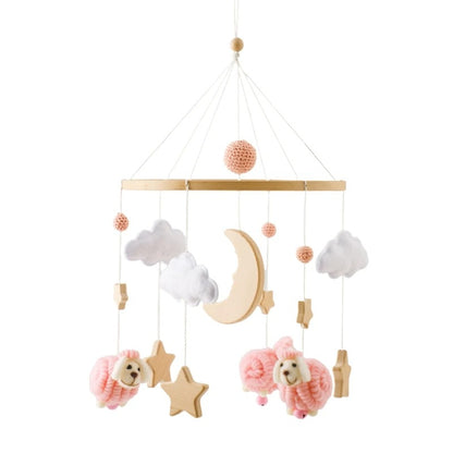 Mobile bebe avec moutons rose