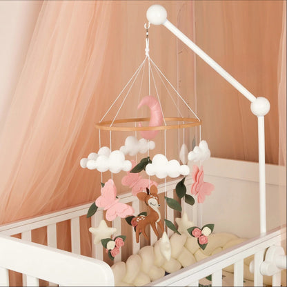 Mobile bebe stimule les gestes d'apprentissage