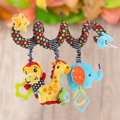 Variante étoile de notre spirale d'activité bébé avec Hochets singe, girafe et éléphant