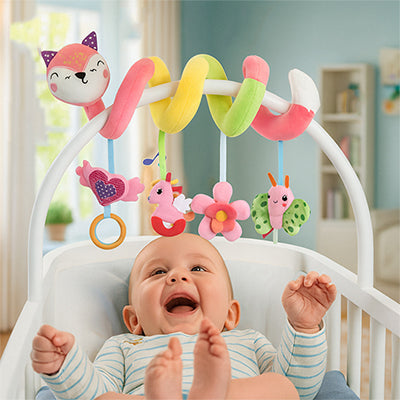 Spirale d'activité bébé qui stimule un souri fou